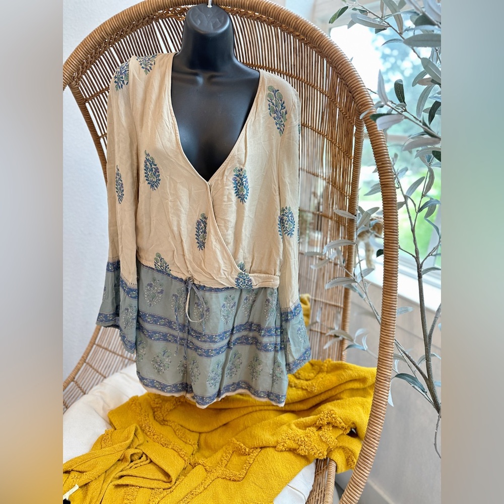 Free People Bohemian Romper Balloon Sleeve Size Medium